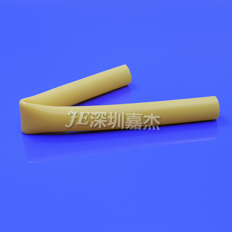 操白虎逼免费看双色硅胶管